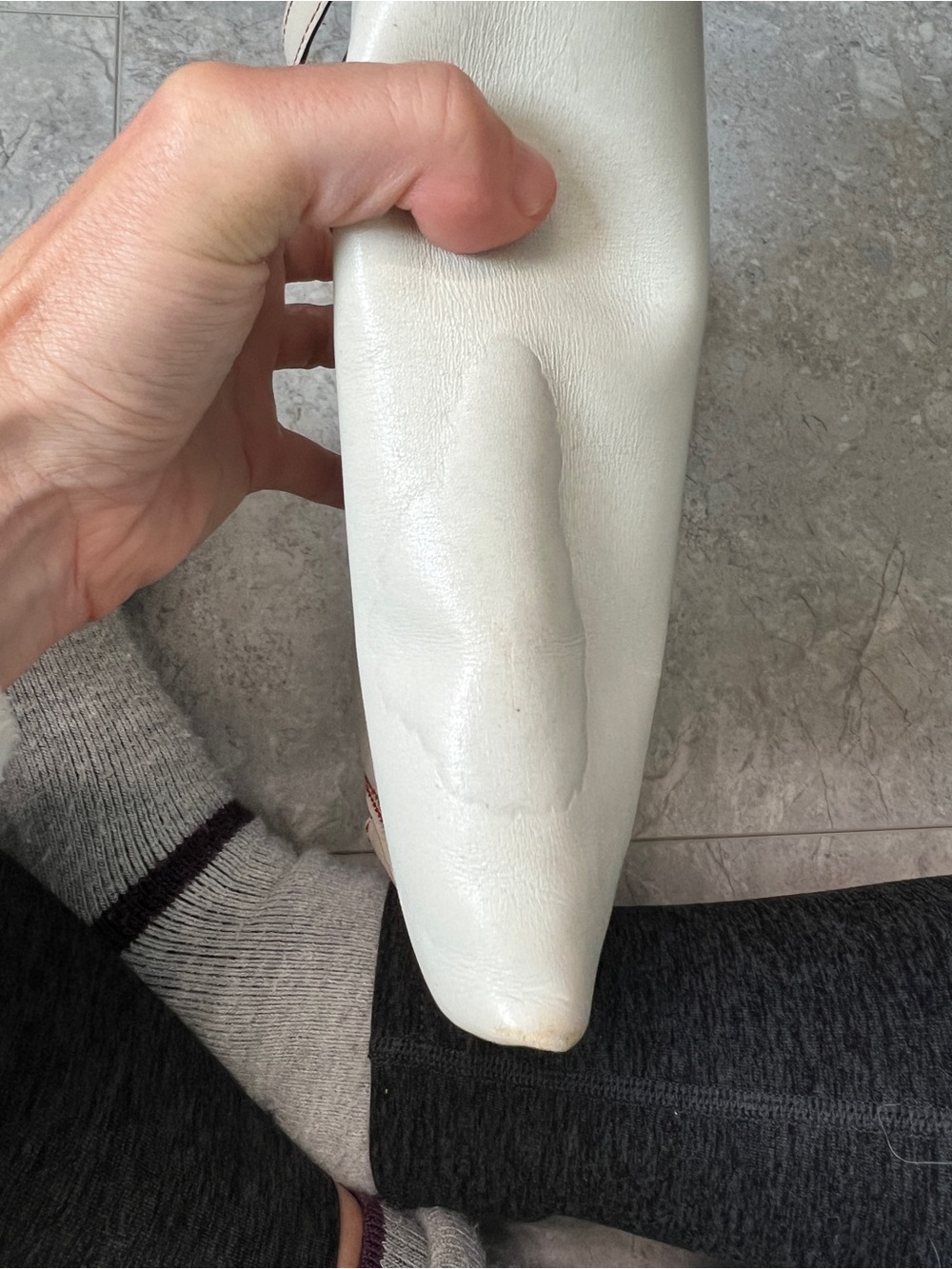 Marc Jacobs Cream Leather Shoulder Clutch - Picture 12 of 12